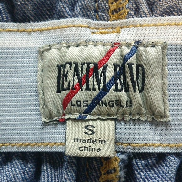 Paperbag Denim Shorts - Picture 4 of 4